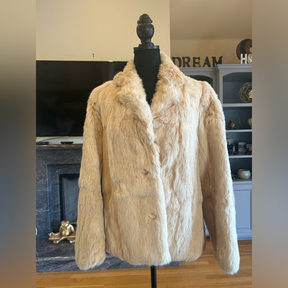Rare Vintage Rabbit Fur Jacket!! Fits Small or Med! Gorgeous!